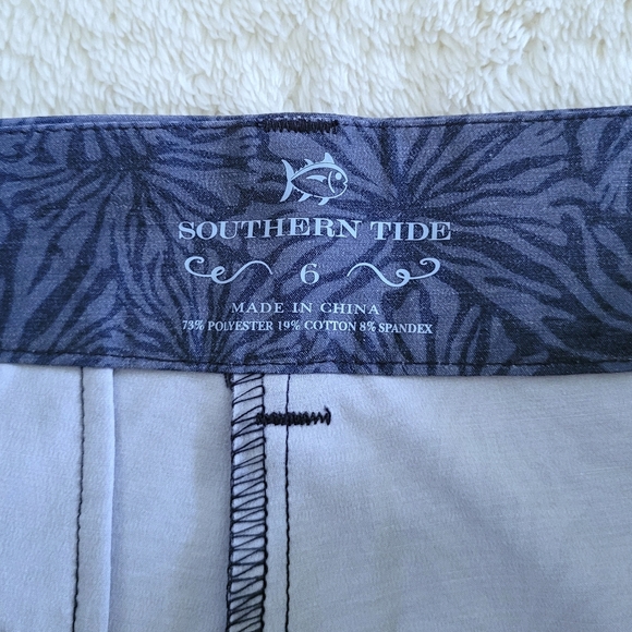 Southern Tide🐟 Printed Performance Collection Shorts - NWT - Picture 3 of 14